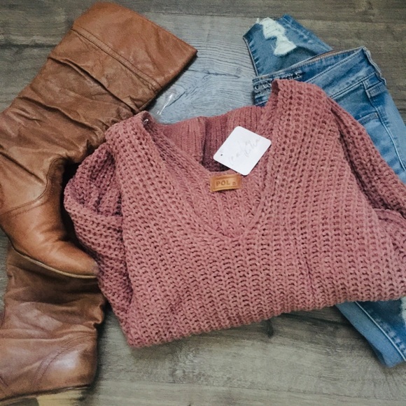 Oversized Chenille off the shoulder sweater - Picture 5 of 7